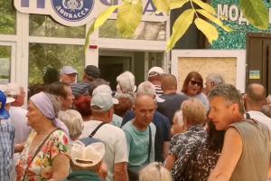 В окупованому Маріуполі почали видавати пенсії у рублях, - радник мера