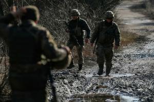 За сутки на Донбассе отбито 5 атак врага, бои продолжаются, - ООС