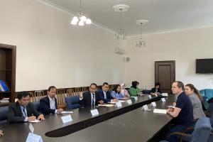 Україна отримає 5 млн доларів від Індонезії на відновлення медустанов