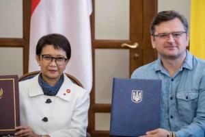 Украина и Индонезия подписали соглашение о безвизовом режиме