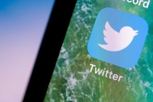 В работе Twitter произошел масштабный сбой