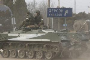 У Британії вважають, що протягом 10 днів РФ виведе свої війська з Херсона