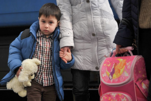 В Україні мають намір переселити ВПО з навчальних закладів та гуртожитків