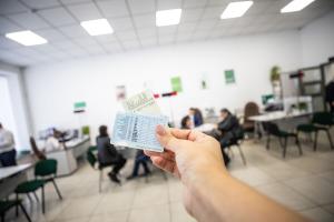В Украине меняется процедура получения водительского удостоверения