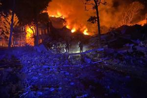 Російська армія обстріляла Харків, почалася пожежа