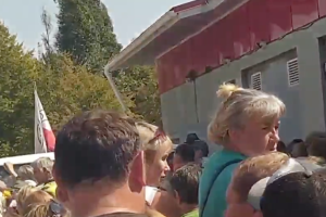 В Мариуполе начался голодный бунт, - советник мэра