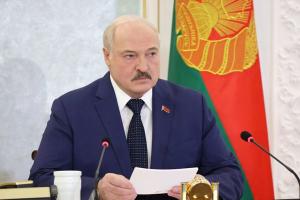 Лукашенко заявил, что в Украине якобы формируются силовые группы для свержения власти в Беларуси