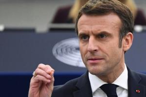 Макрон назвал решение Путина о мобилизации "новой ошибкой"