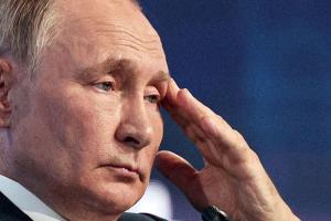 Путин вводит "военное положение" на территории оккупированных регионов Украины