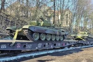 Україна отримає військову техніку від Чехії у рамках програми "кругового обміну"