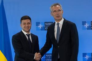 Зеленський та Столтенберг обговорили кроки на шляху України до НАТО