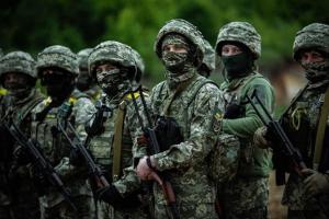 До двух тысяч украинских солдат пройдут военную подготовку во Франции