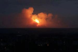 В Днепре прогремели взрывы во время воздушной тревоги