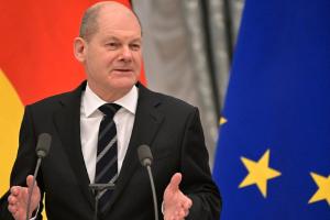 "Припиніть цю війну, виведіть свої війська": Шольц звернувся до Путіна