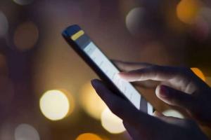 Местные жители рассказали, когда в Лисичанске может появиться связь