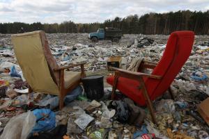 "Луганщину оккупанты завалят мусором": в регионе намерены создать крупные свалки
