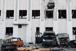 Раздача "должностей", кражи, разрушенные дома: какие преступления в Лисичанске фиксирует полиция