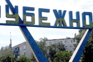 "Скоро зима та холоди, а нічого немає": як "влада" Рубіжного наживається на "відновленні"