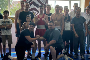 Юные боксеры из Северодонецка завоевали 5 золотых и 3 серебряных медали на турнире в честь Дня Независимости