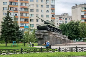 Укрпочта выпустила почтовую марку, посвященную Лисичанску - фото