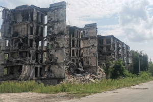 Замість відновлення комунікацій: мешканцям Сєвєродонецька надходять повідомлення про сплату комунальних послуг