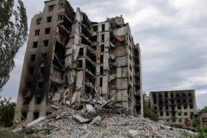 "2-3 роки нічого робити та відновлювати не будуть": у мережі розповіли про "відновлення" Рубіжного