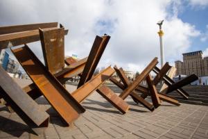 На Київщині збільшують кількість блокпостів, перевіряють ТЦ, лікарні, вокзали: що відбувається