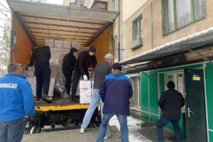 ВПО з Луганщини в Києві можуть отримати постільні набори, ковдри та інші корисні речі