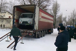 У Рубіжне доставили "сучасне" авто "швидкої", викликати яку неможливо (фото)