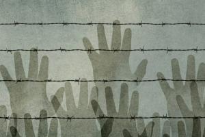 Детей заставляют стоять на коленях: как в школах оккупированной Луганщины из целого поколения делают рабов