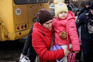 Із трьох громад Сумської області планують обов'язкову евакуацію дітей