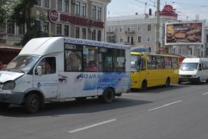 В Луганске наметился транспортный коллапс