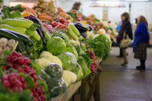 "Базар очманів": що кажуть очевидці про ціни на продукти в Рубіжному
