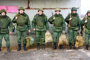 Від родичів щось приховують: в окупованому Луганську безслідно зникають чоловіки