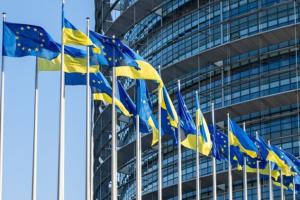 Рада ЄС затвердила кредит для України на суму до 35 млрд євро