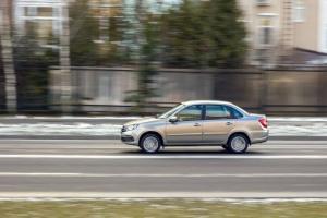 В оккупированном Северскодонецке "автомобильный бум" на одну из марок машин