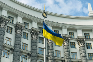 Правительство одобрило механизм принудительной эвакуации детей из зон активных боевых действий