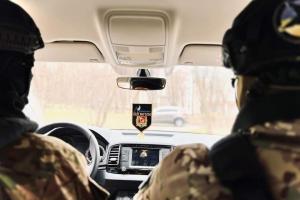 В деокупованих населених пунктах Луганської області розпочинає роботу евакуаційна група поліції "Білі янголи Луганщини"