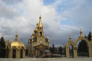 Что осталось от храма Казанской Божией Матери в Марьинке - видео