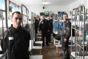 Российским зэкам вместо срока заключения предлагают "трудовую повинность" в Луганской и Донецкой областях