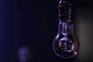 В окупованому Луганську та низці населених пунктів області люди залишилися без світла