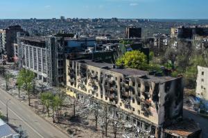 "Началось": Во временно оккупированном Мариуполе прозвучали взрывы