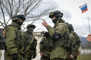 Кременная и Рубежное полностью отгорожены от мира: оккупанты закрыли въезд