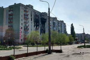 Оккупанты в Северодонецке придумали новую замысловатую "акцию", чтобы проверили количество пустых квартир