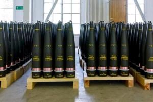 Премьеры Дании и Чехии обсудили настоятельную потребность Украины в боеприпасах
