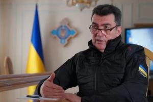 Зеленський звільнив Данілова з посади секретаря РНБО і призначив на його місце голову СЗР