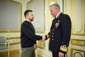 Зеленський обговорив необхідність додаткових систем ППО для України з головою військового комітету НАТО