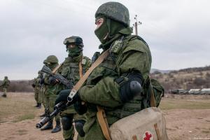 На фоне международной помощи Украине оккупанты активизируют строительство укреплений в Крыму