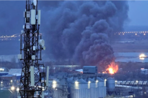 Взрывы в Ростове: вспыхнул пожар возле зернового терминала