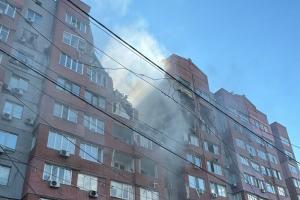 Окупанти завдали ракетного удару по житловому будинку у Дніпрі: один загиблий, багато поранених